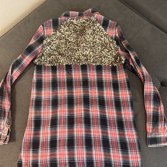 Free People from Anthropology flannel size Small with sequin detail in GUC - Picture 3 of 4